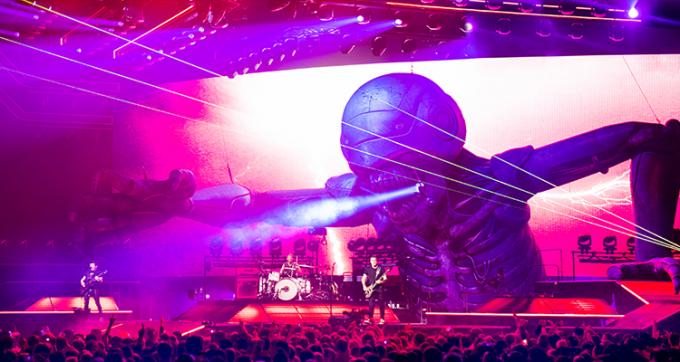 आउटडोर रेंटल एलईडी स्क्रीन P2.976 P3.91 P4.81 HD आउटडोर इनडोर कॉन्सर्ट इवेंट विज्ञापन रेंटल स्क्रीन के लिए पैनटाला एलईडी 11