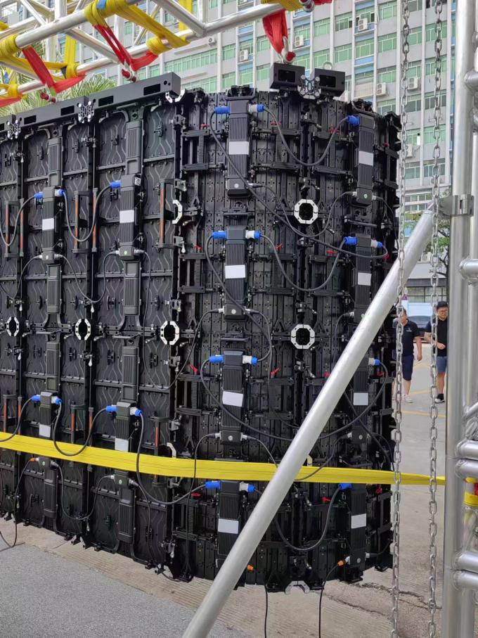 घुमावदार स्क्रीन इनडोर/आउटडोर फ्लेक्सिबल एलईडी वीडियो वॉल रेंटल एलईडी डिस्प्ले प्रदर्शनी और मंच गतिविधियों के लिए-P2.976 P3.91 P4.81 5